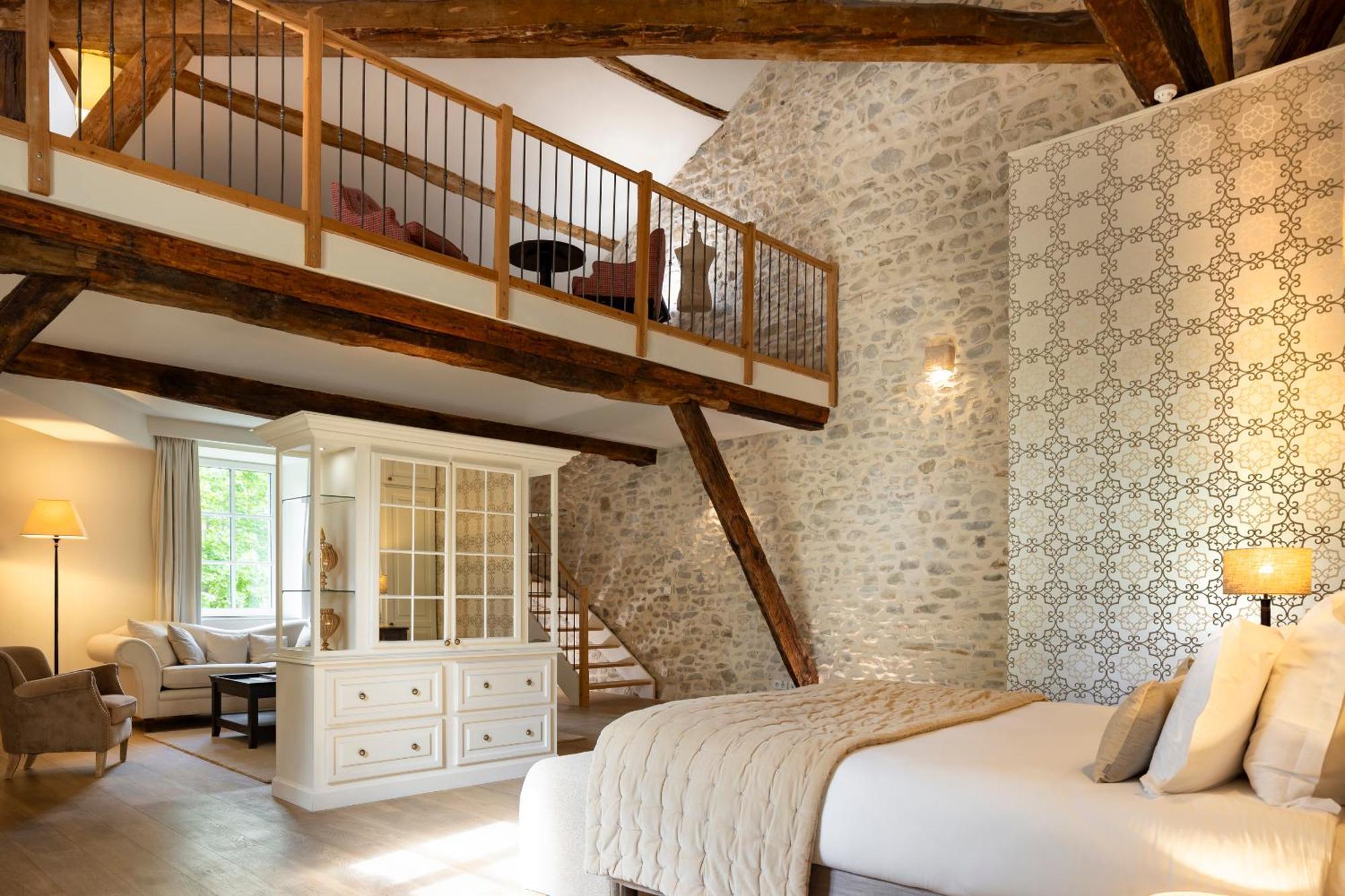 Chateau Les Oliviers De Salettes Charols 外观 照片