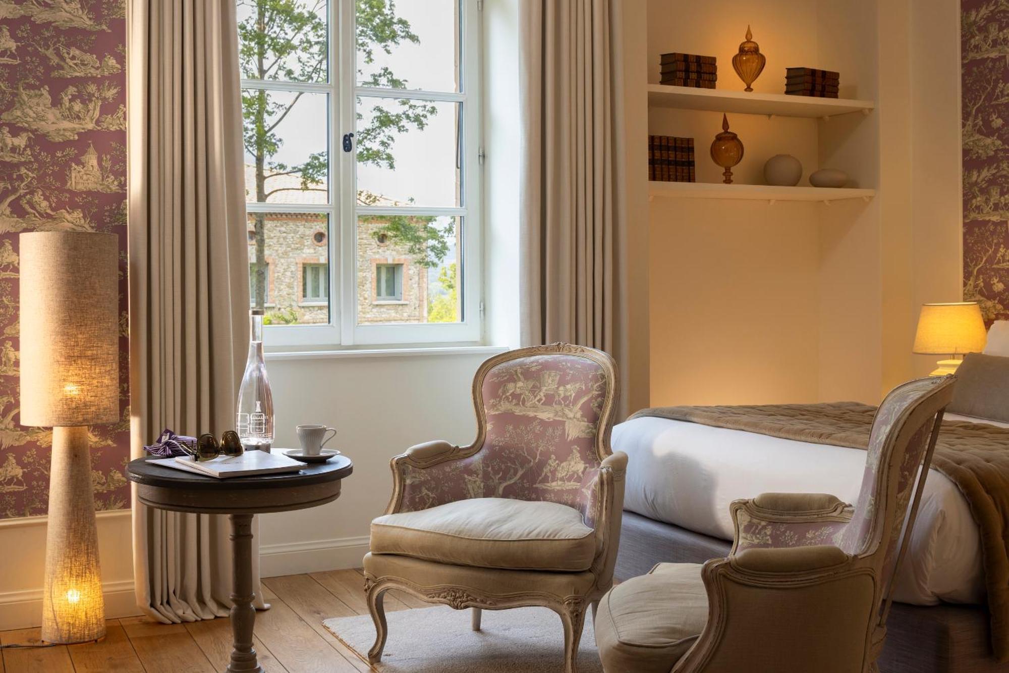 Chateau Les Oliviers De Salettes Charols 外观 照片