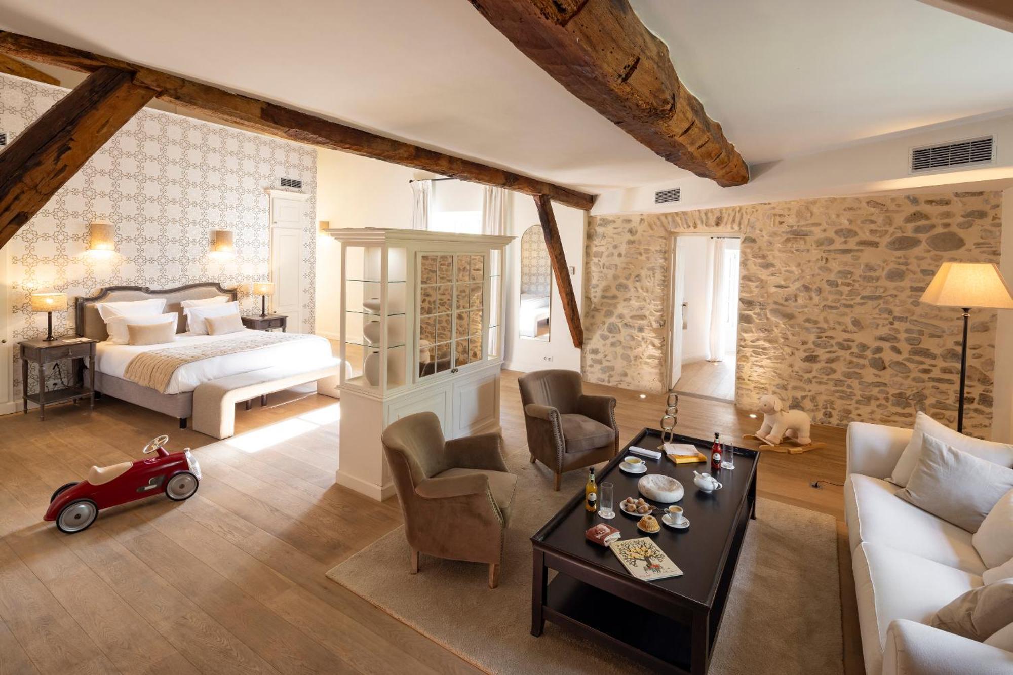 Chateau Les Oliviers De Salettes Charols 外观 照片