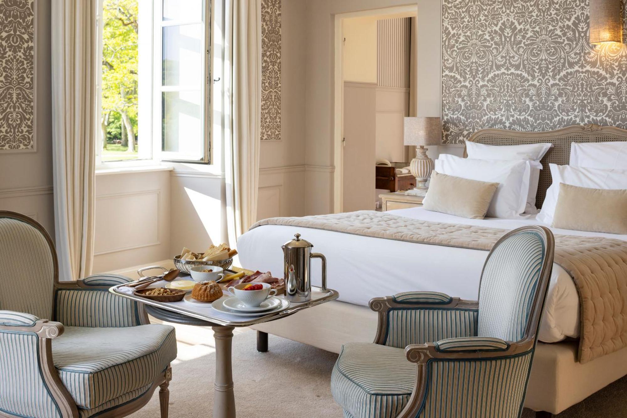 Chateau Les Oliviers De Salettes Charols 外观 照片