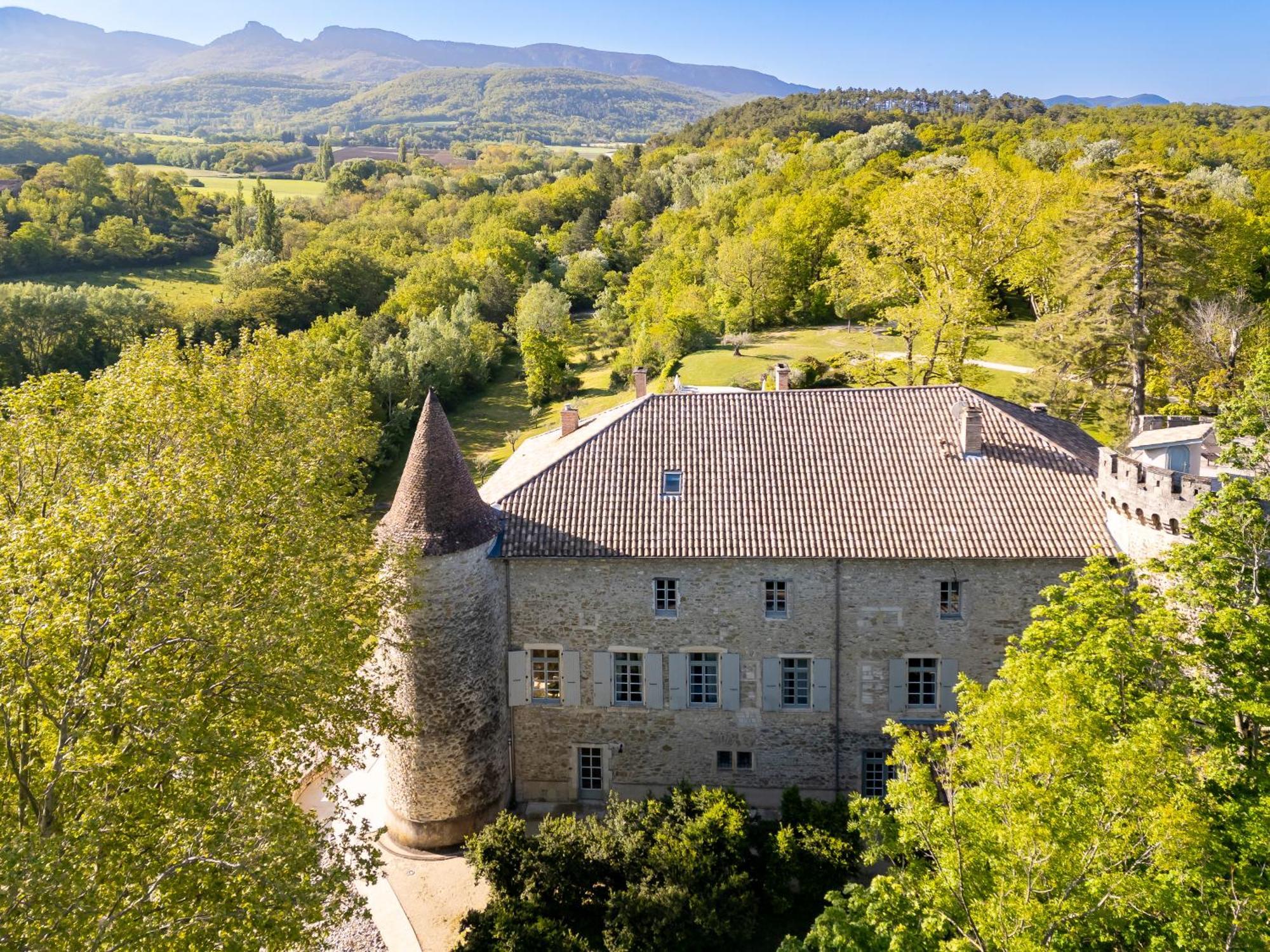 Chateau Les Oliviers De Salettes Charols 外观 照片